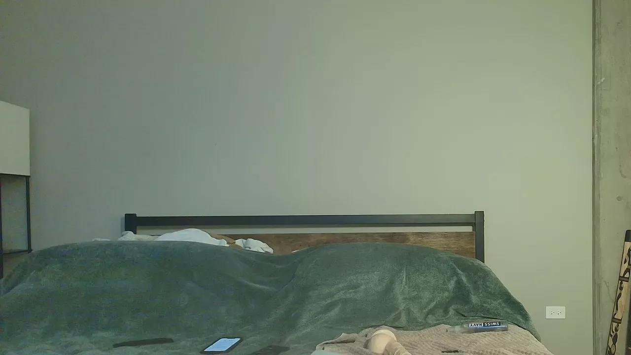 takecontrhole on Cam4 