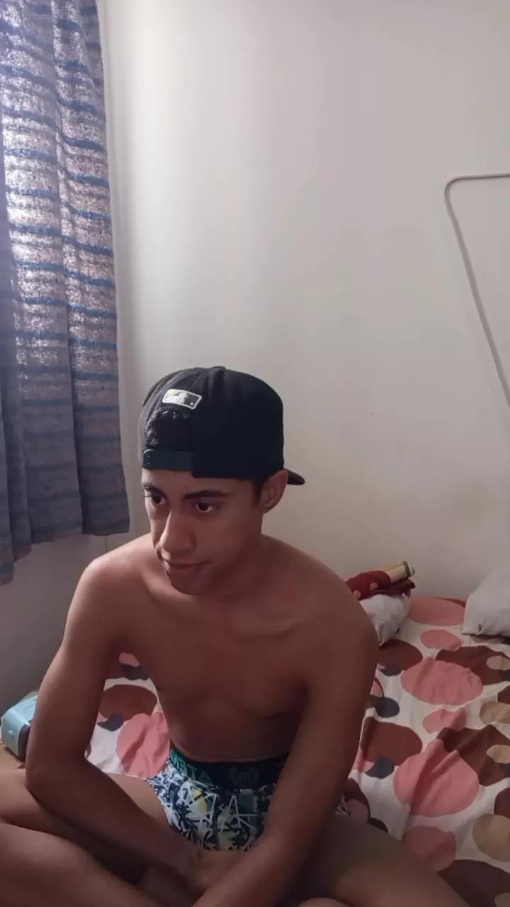 The_cute_guys on Cam4 