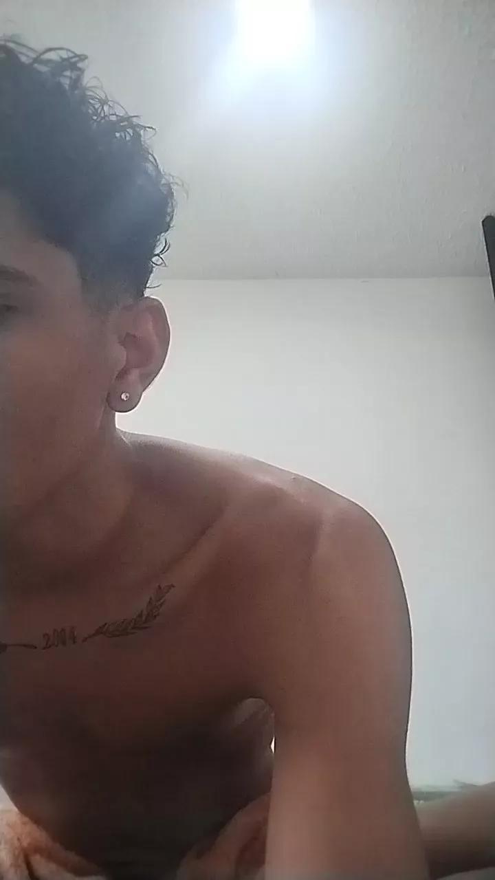 The_cute_guys on Cam4 