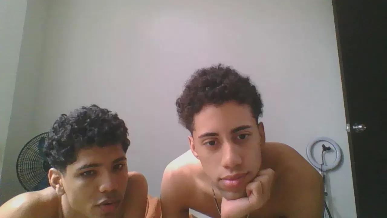 The_cute_guys on Cam4 