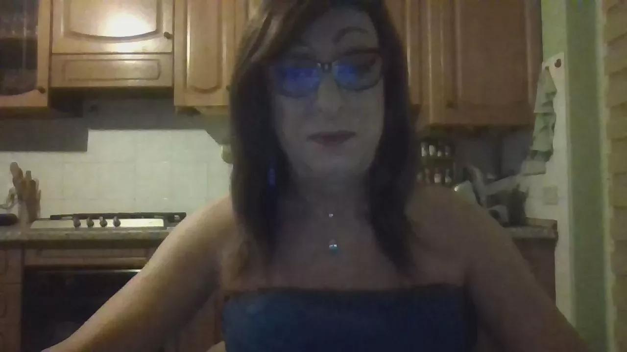 Tiabet on Cam4 