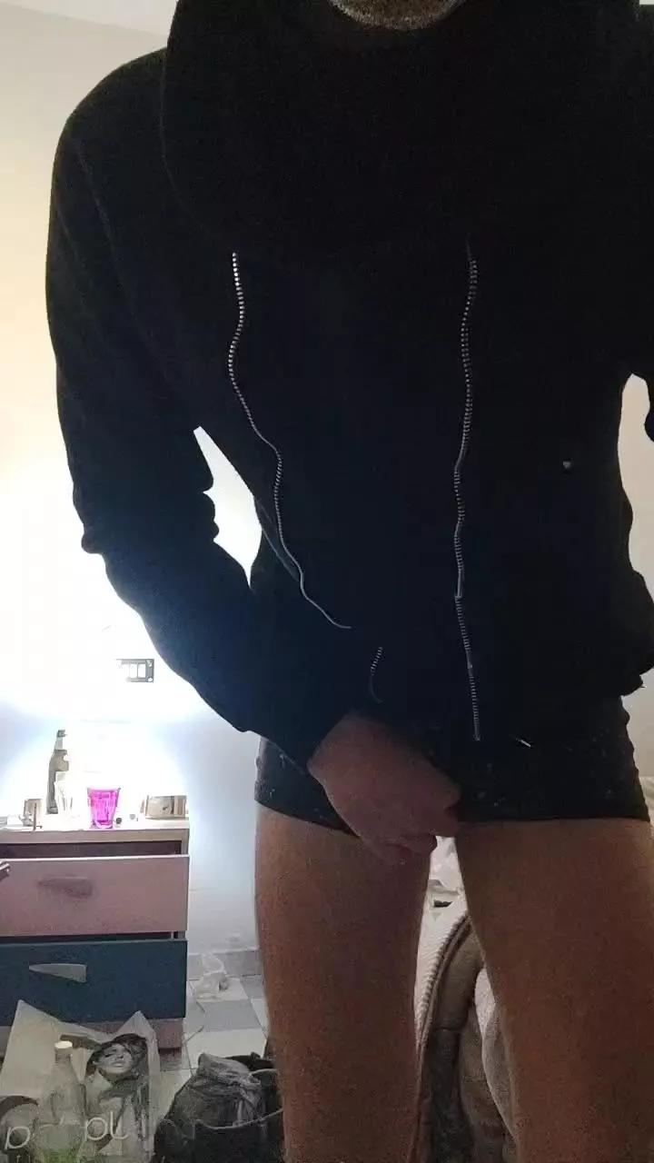 Timido838 on Cam4 