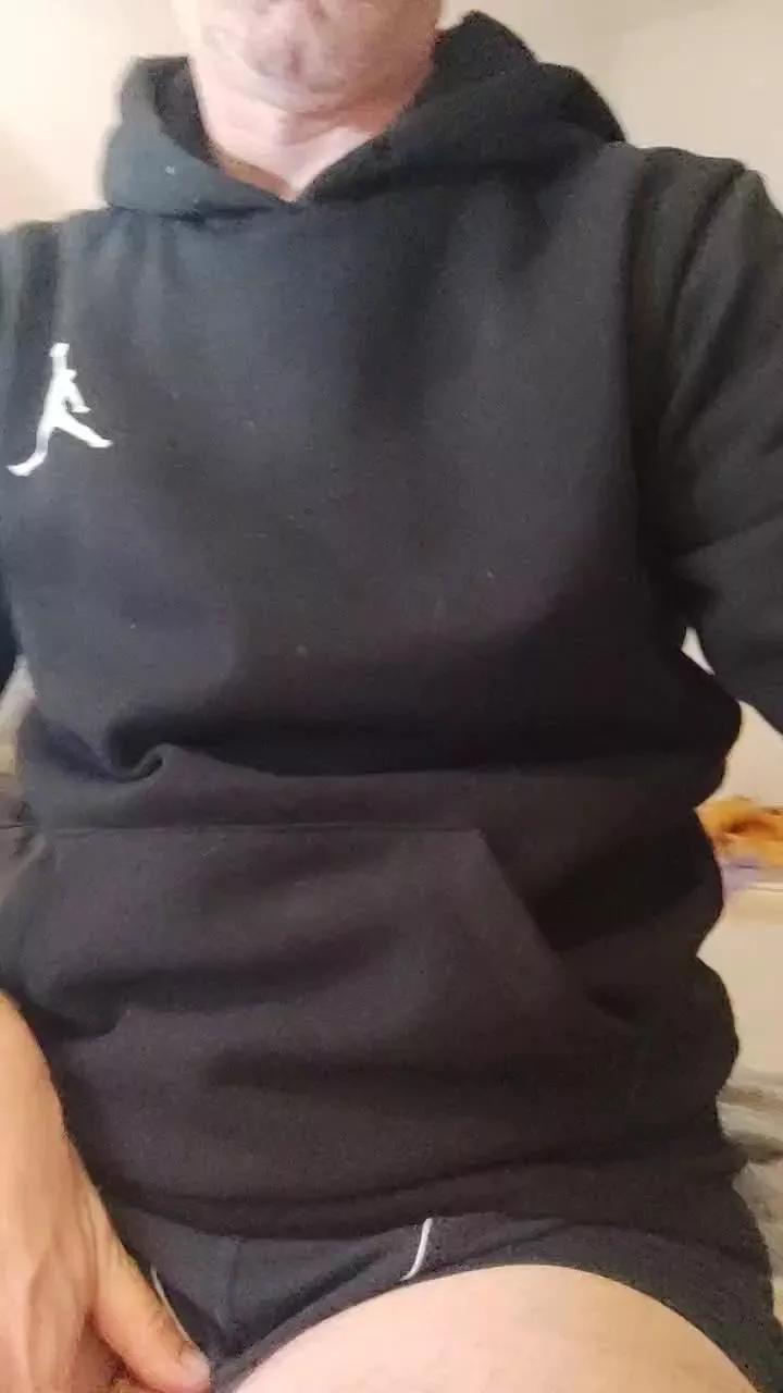 Timido838 on Cam4 
