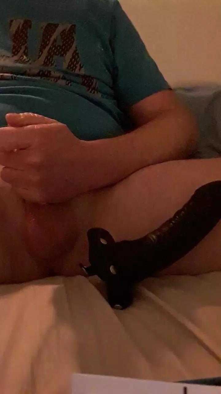 tom6966 on Cam4 