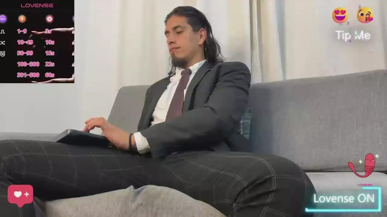 tom_blunt96 on Cam4