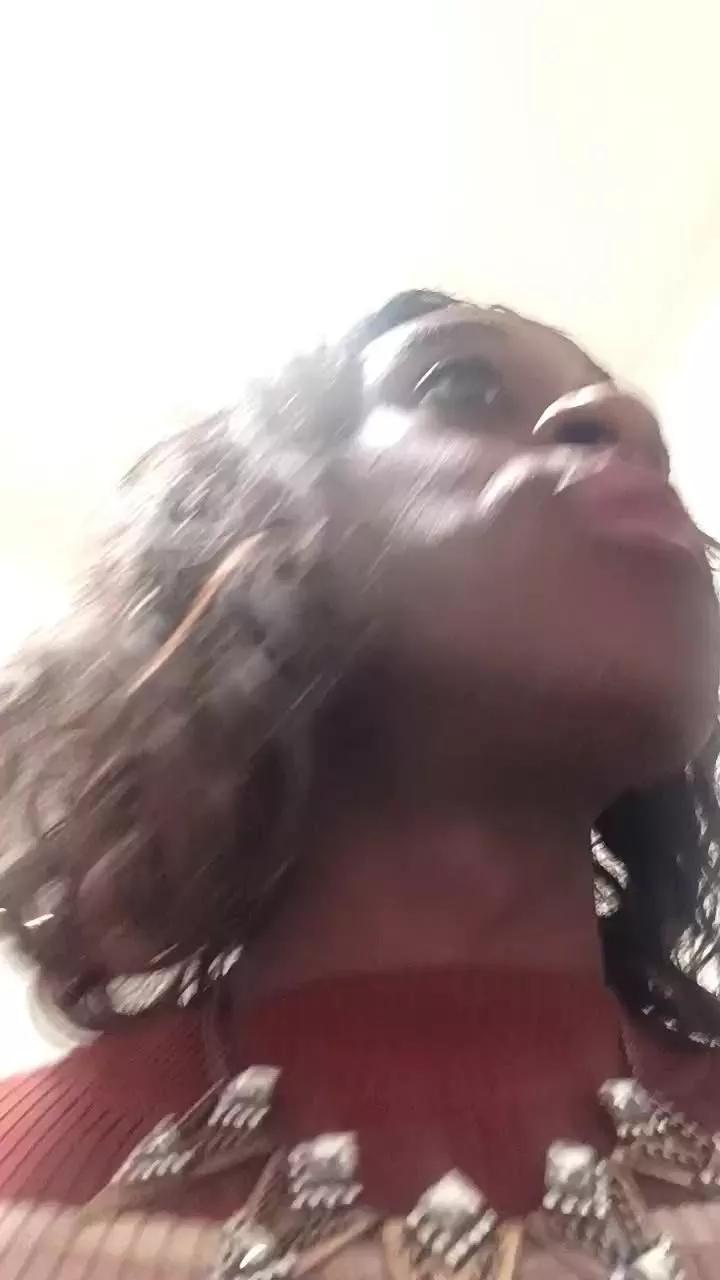 Tsbirdeywhite on Cam4 