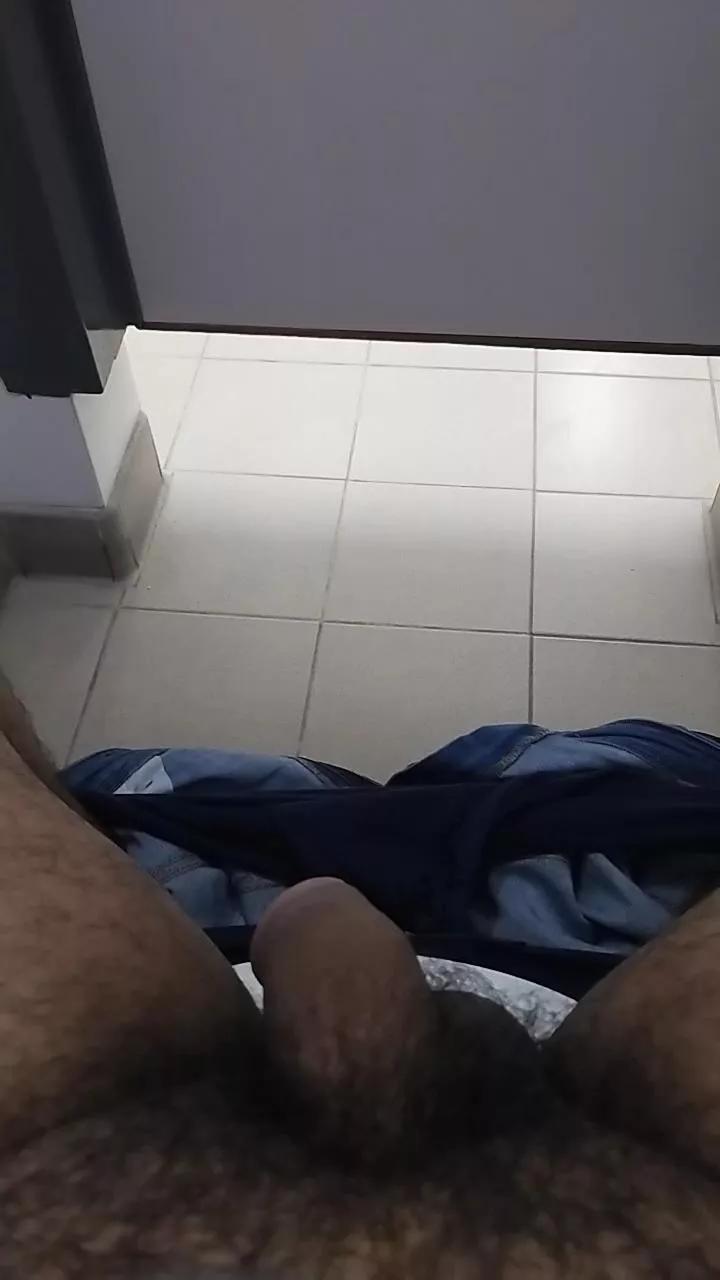 Valenlio_Por on Cam4 