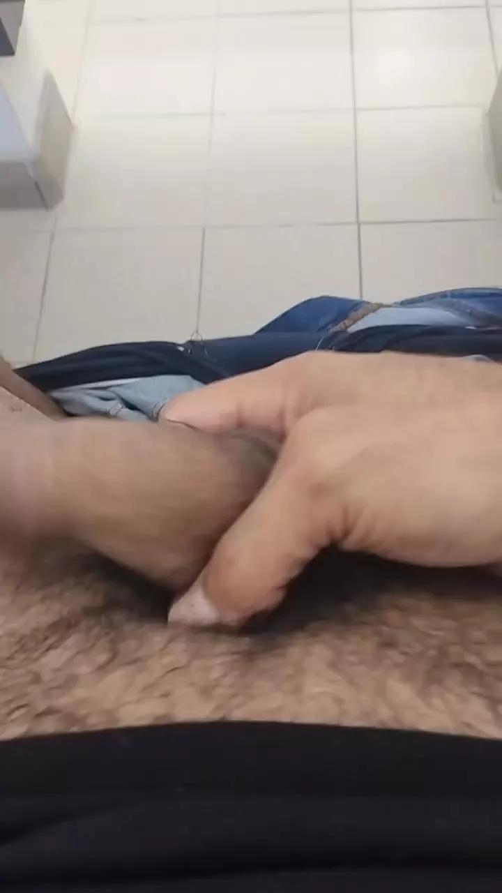 Valenlio_Por on Cam4 