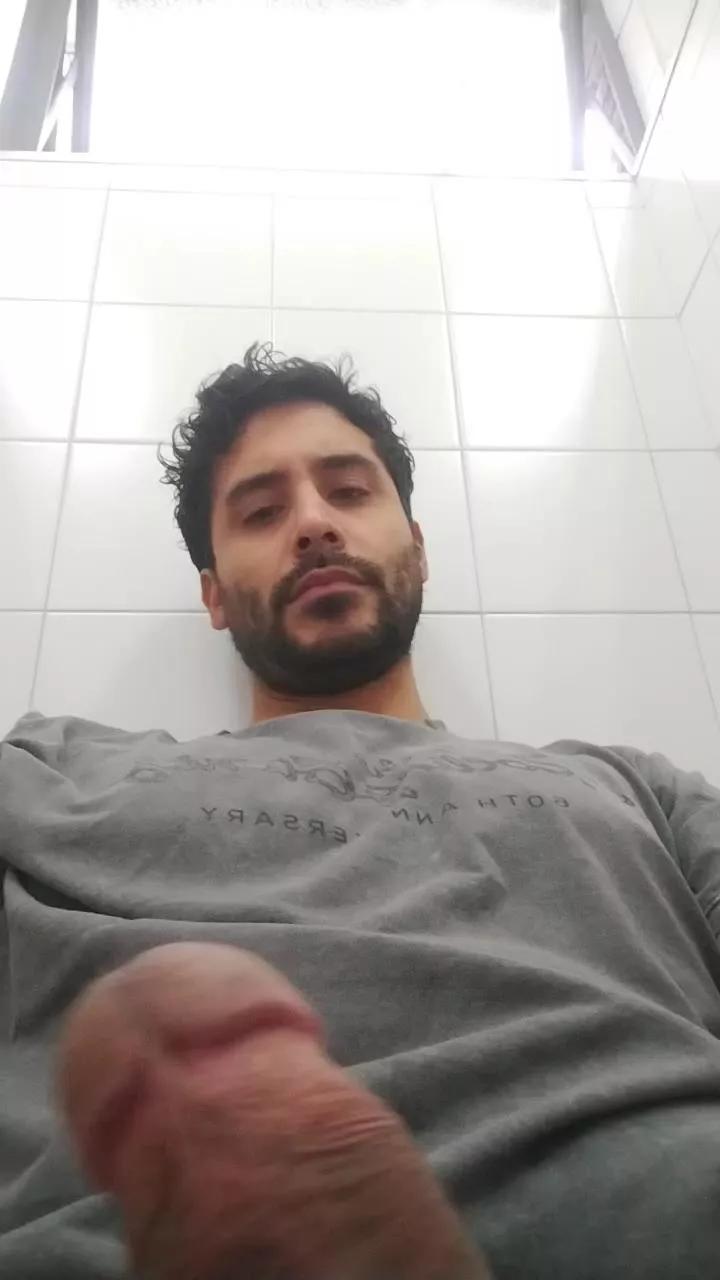 Valenlio_Por on Cam4 
