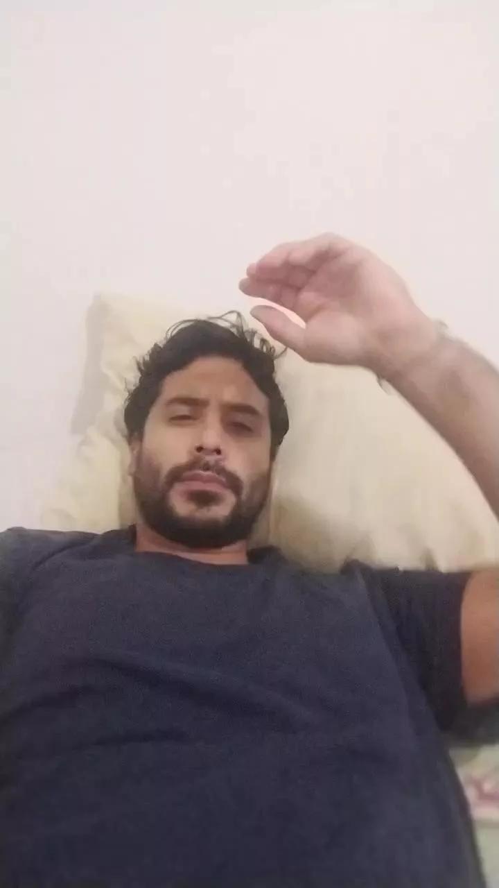 Valenlio_Por on Cam4 