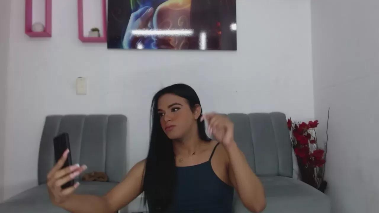 vicky_dany on Cam4 