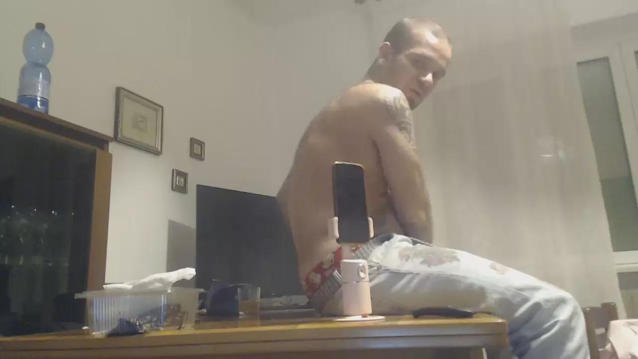 viola_viola on Cam4 