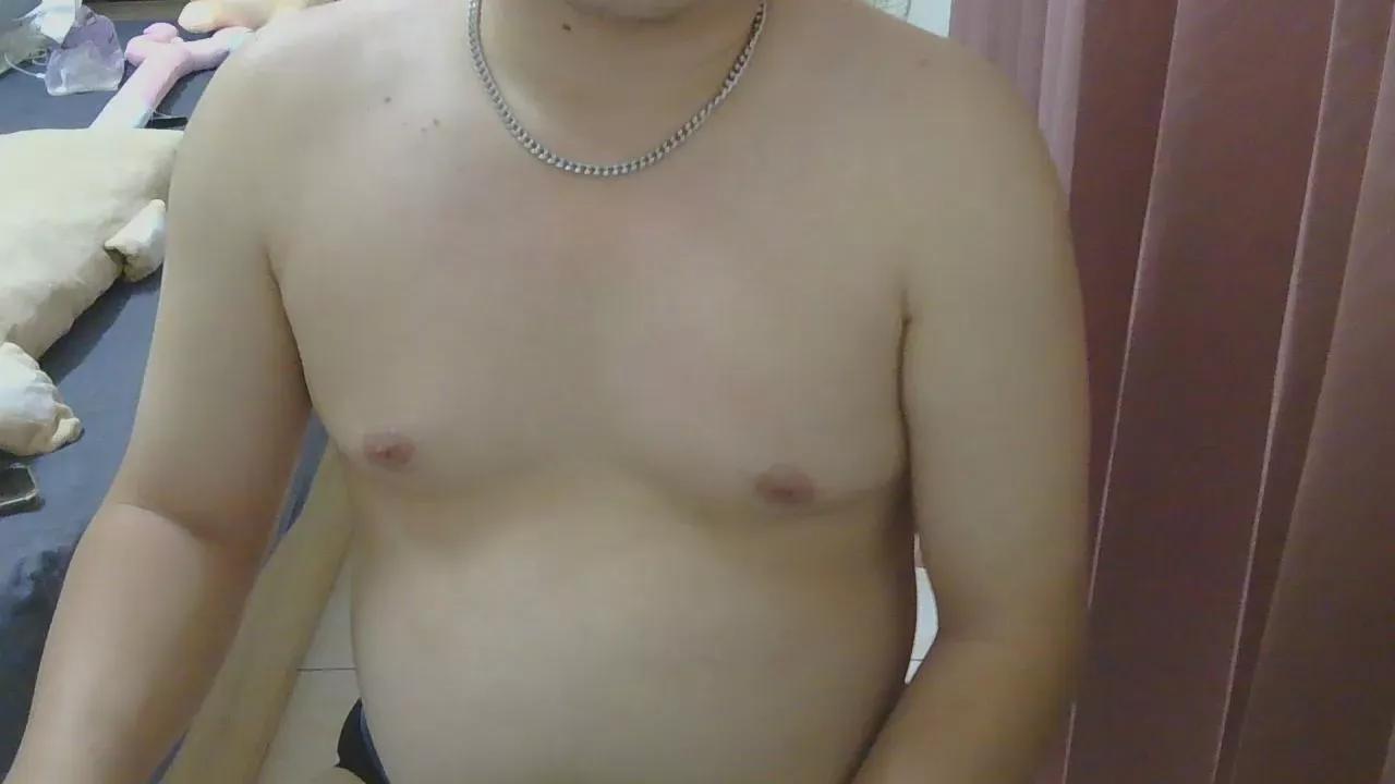 XD334256 on Cam4 