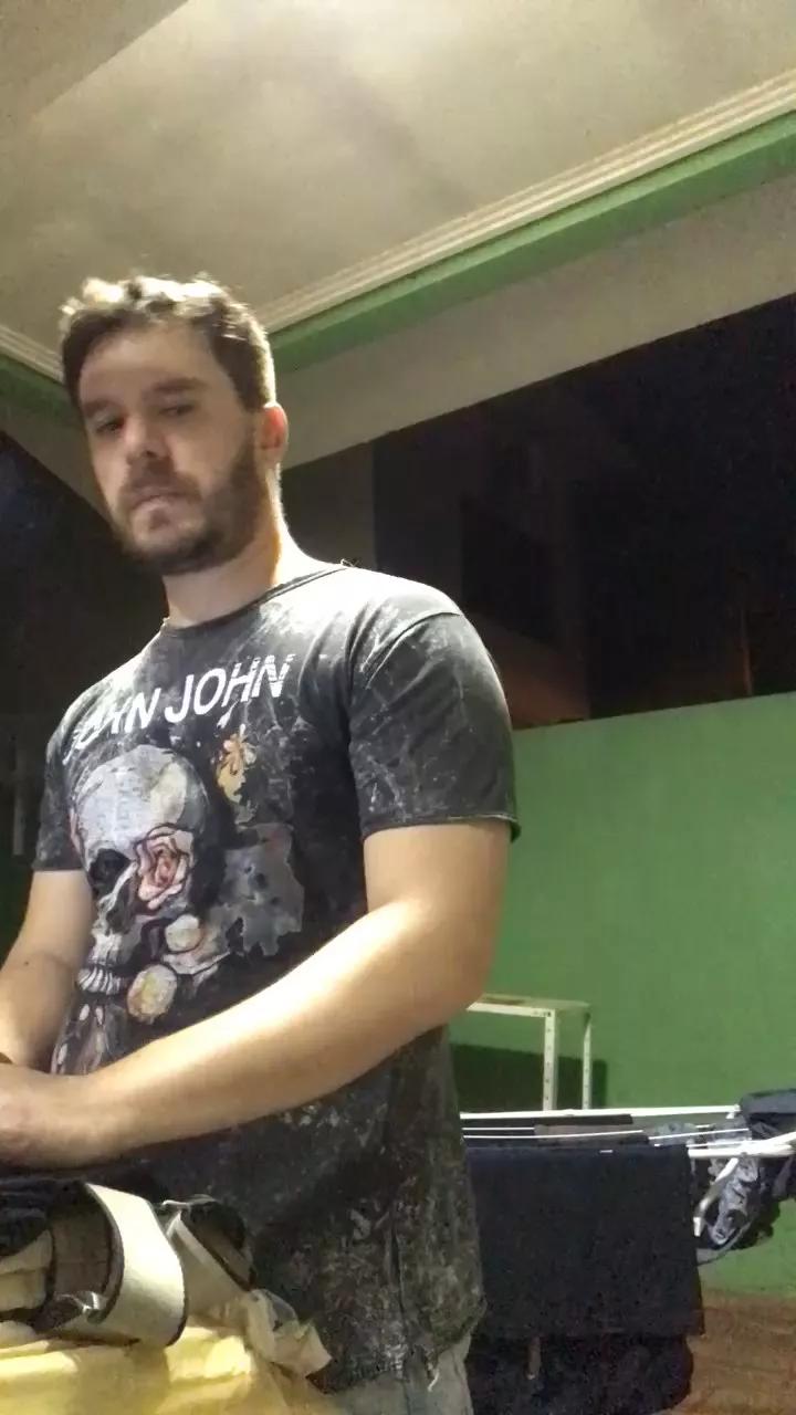 Yagow on Cam4 