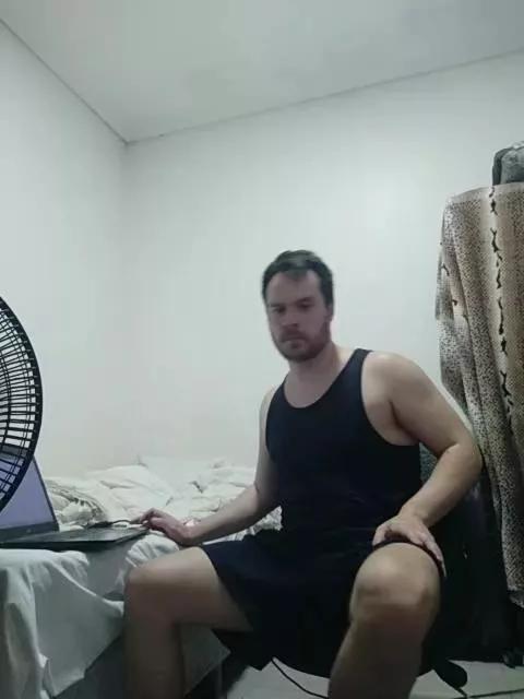 Yagow on Cam4 