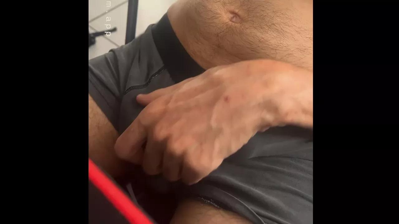 yonn19 on Cam4 