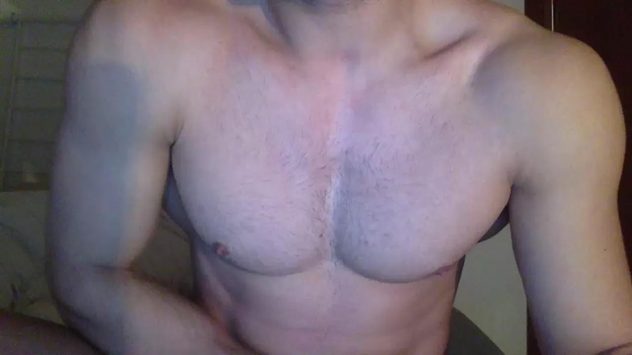 youngst8 on Cam4 