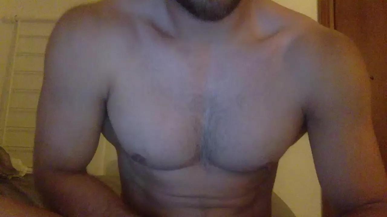 youngst8 on Cam4 