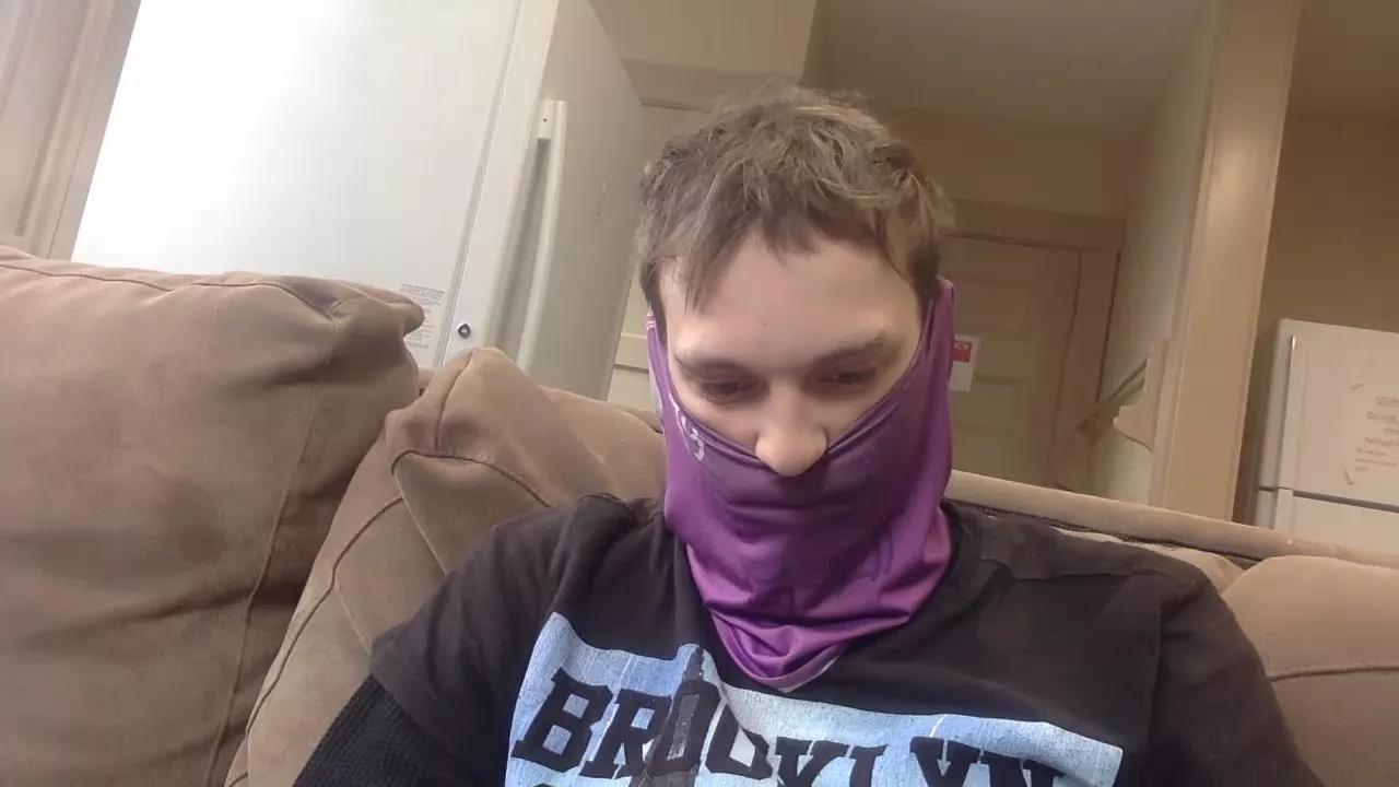 yourmine427 on Cam4 