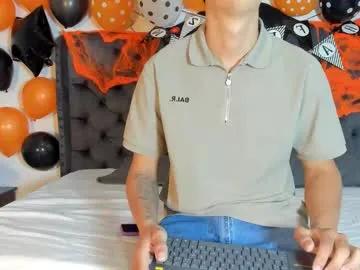 Cute 1threestar wants you to fuck their body now 1threestar from Chaturbate