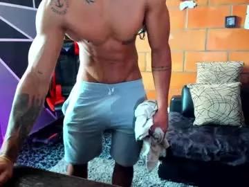 Freechat adam_valencia on Chaturbate