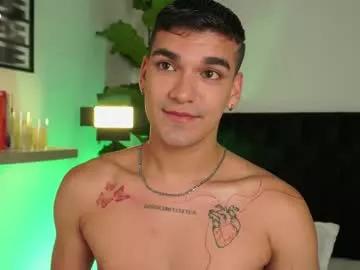 alanjames_x on Chaturbate 