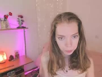 Freechat beautyeliise on Chaturbate