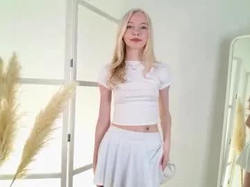blondagent from Chaturbate
