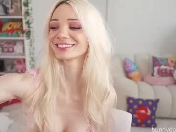bunnydollstella on Chaturbate 