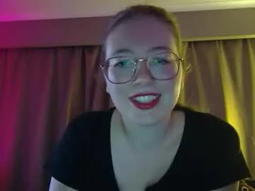 cheekynightowl on Chaturbate