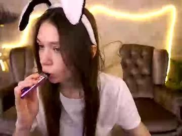 Freechat cherry_wipe on Chaturbate