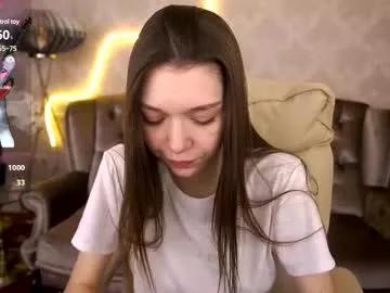 Freechat cherry_wipe on Chaturbate