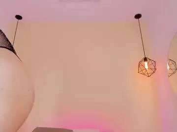 Freechat dasha_b on Chaturbate