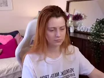 Freechat doll_lesli on Chaturbate