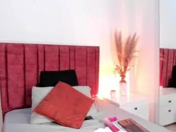 elliefontanes on Chaturbate