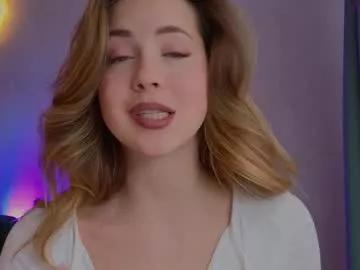 Private emmi_rosee on Chaturbate