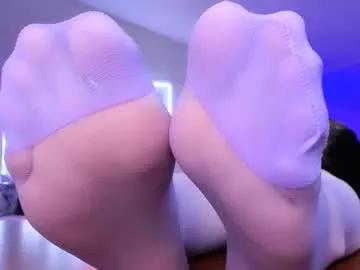 footfetish_baby on Chaturbate 
