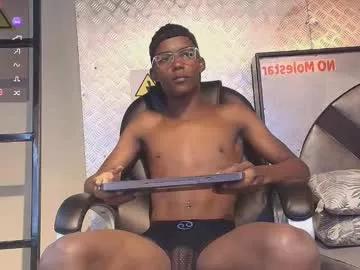 harryswilson on Chaturbate 