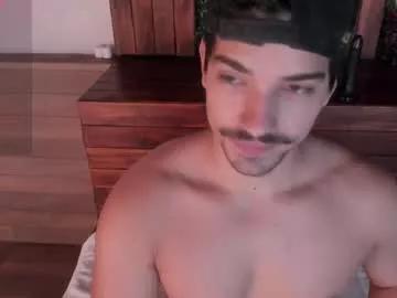Private ian_davis on Chaturbate