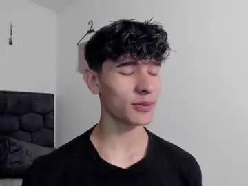 j_u_p_i_t_e_r on Chaturbate 