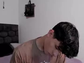 j_u_p_i_t_e_r on Chaturbate 