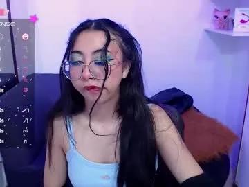 Masturbate to slutty escort Kalilowe_ kalilowe_ from Chaturbate