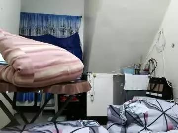 kenneyjean33 on Chaturbate 