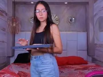 kittysweettymood on Chaturbate