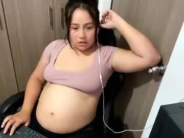 Freechat laura_d23 on Chaturbate