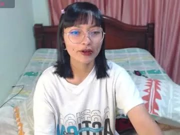 Freechat leslie__anderson on Chaturbate