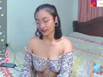 Freechat leslie__anderson on Chaturbate