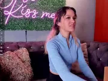 lillymaxwell on Chaturbate 