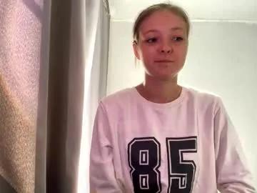 lovelladeboer from Chaturbate