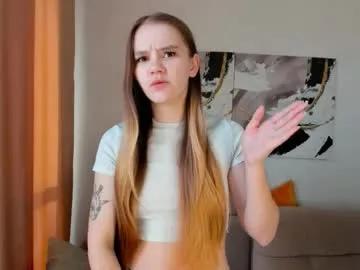 Watch sweet model Lovelygracee lovelygracee from Chaturbate